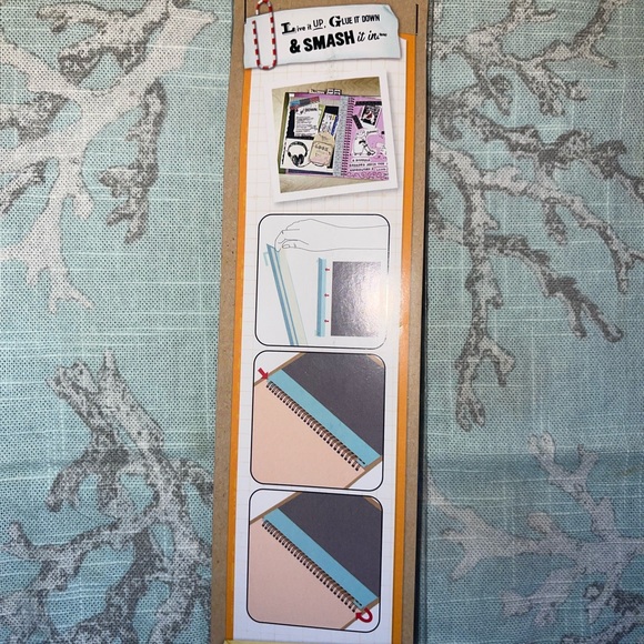 NEW K&Company Smash Adhesive Inserts for scrapbooking, 50 pc - Picture 4 of 7